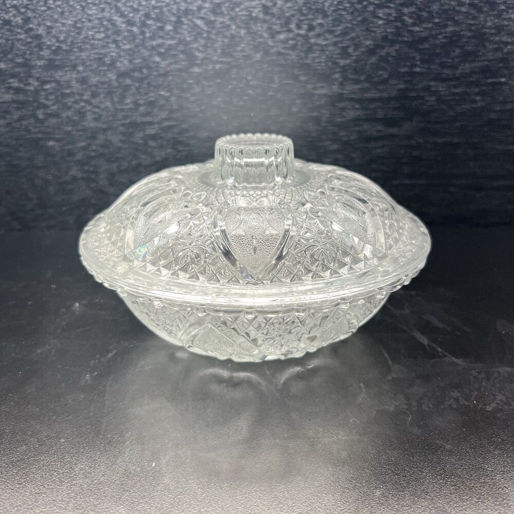 Vintage Pasari Indonesia Candy Dish/ Trinket Bowl w/Lid- Heart/Flower Design